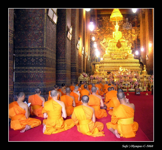 2005 - 07 - Bangkok - wat poh 20.JPG